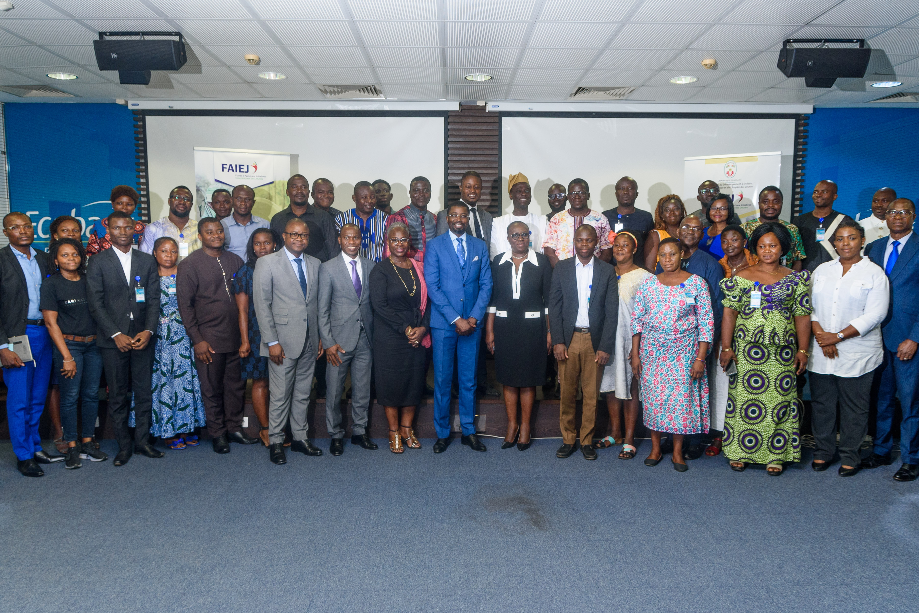 PHOTO JEUNES ECOBANK